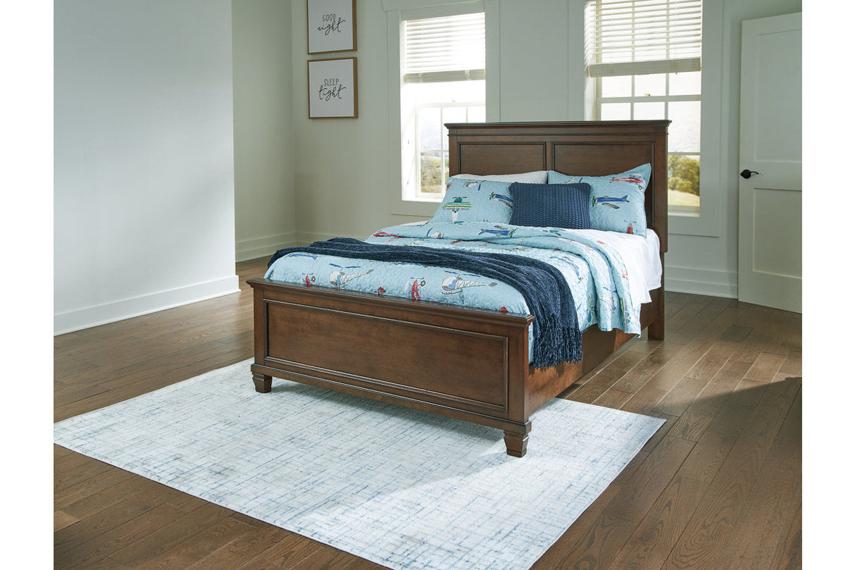 Danabrin Brown Full Panel Bed