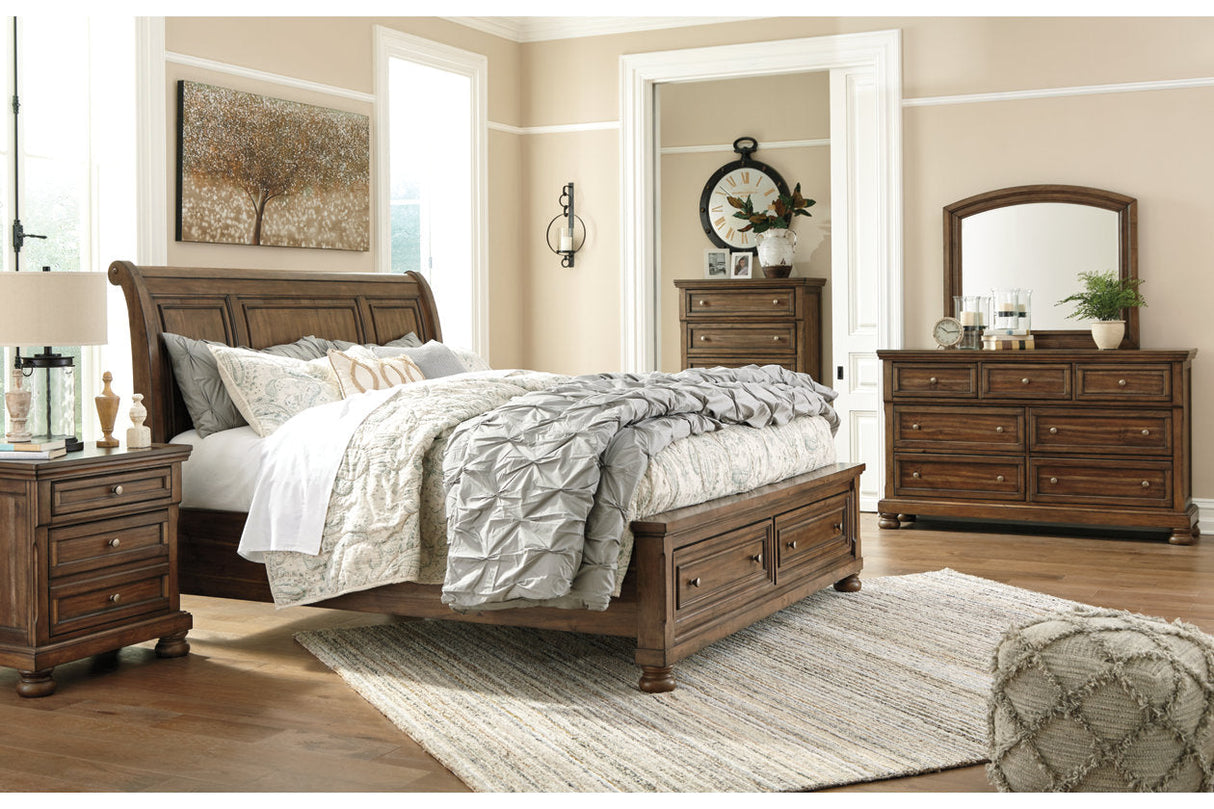 Flynnter Medium Brown King Sleigh Bed with 2 Storage Drawers