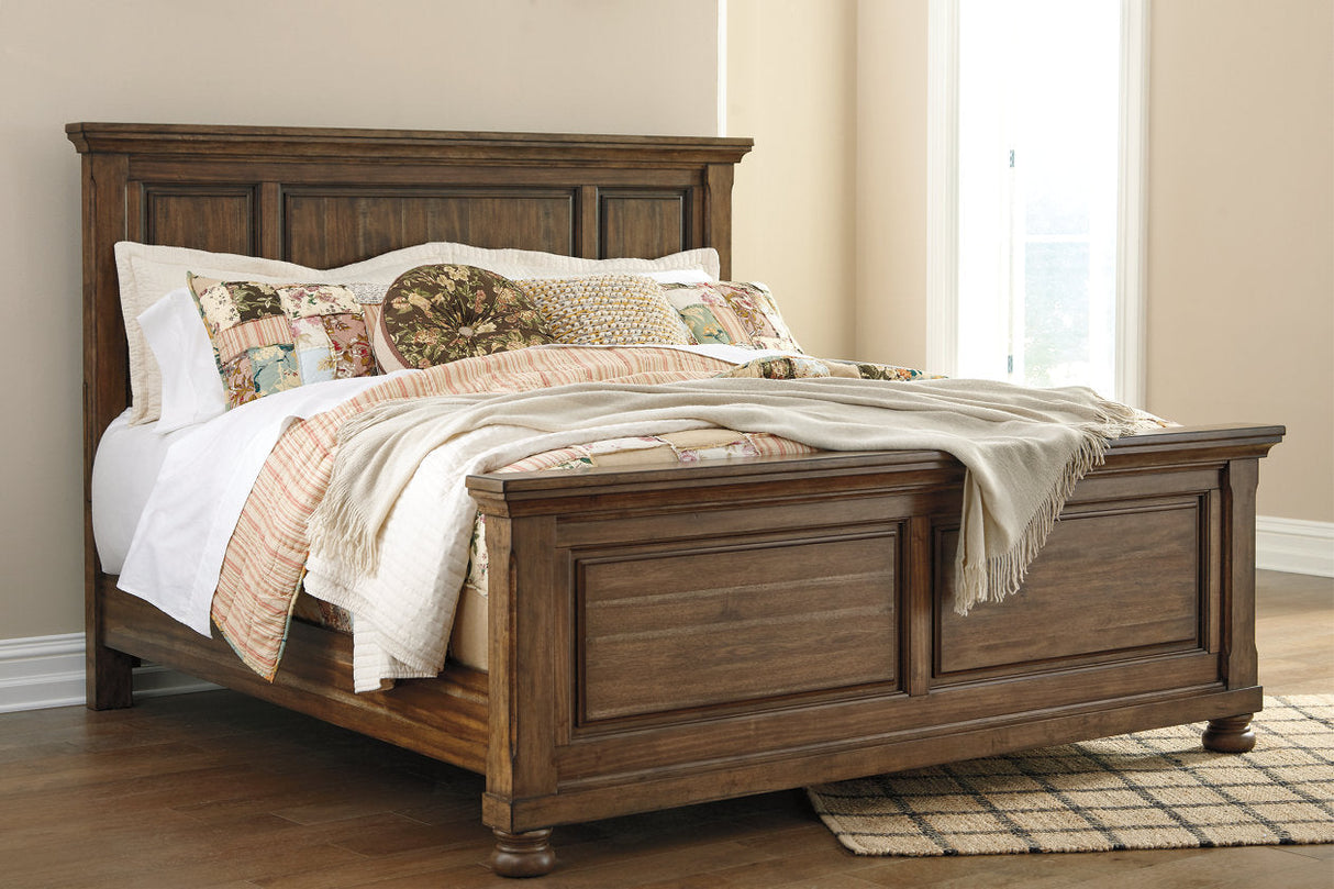 Flynnter Medium Brown California King Panel Bed