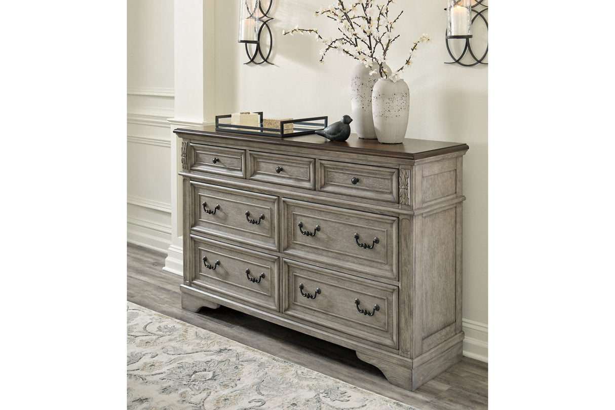 Lodenbay Two-tone Dresser