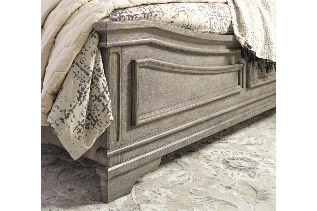 Lodenbay Antique Gray King Panel Bed