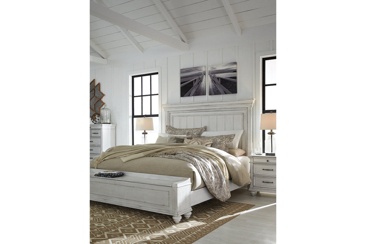 Kanwyn Whitewash King Panel Bed with Storage Bench