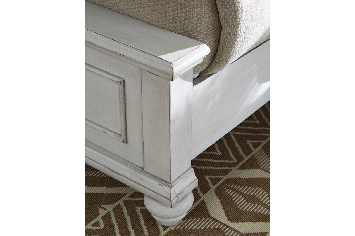 Kanwyn Whitewash King Panel Bed with Storage Bench