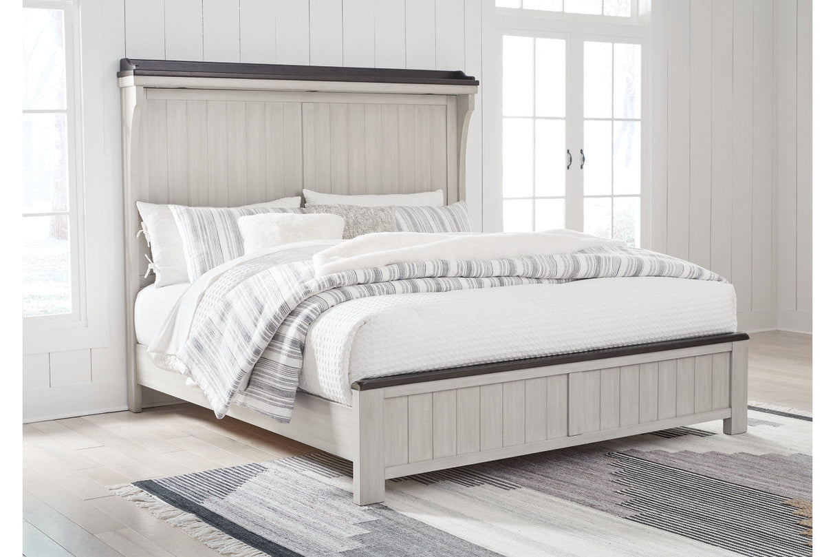 Darborn Gray/Brown California King Panel Bed