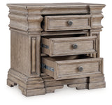 Blairhurst Light Grayish Brown Bedroom Set by Ashley at Eve Furniture