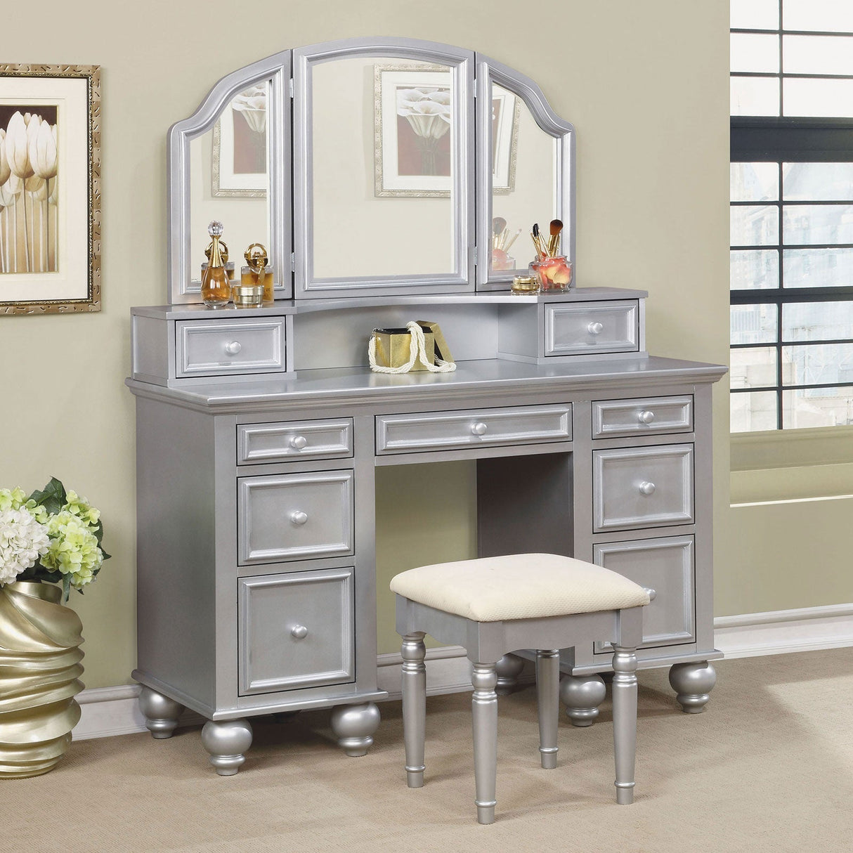 Athy Silver Vanity w/ Stool