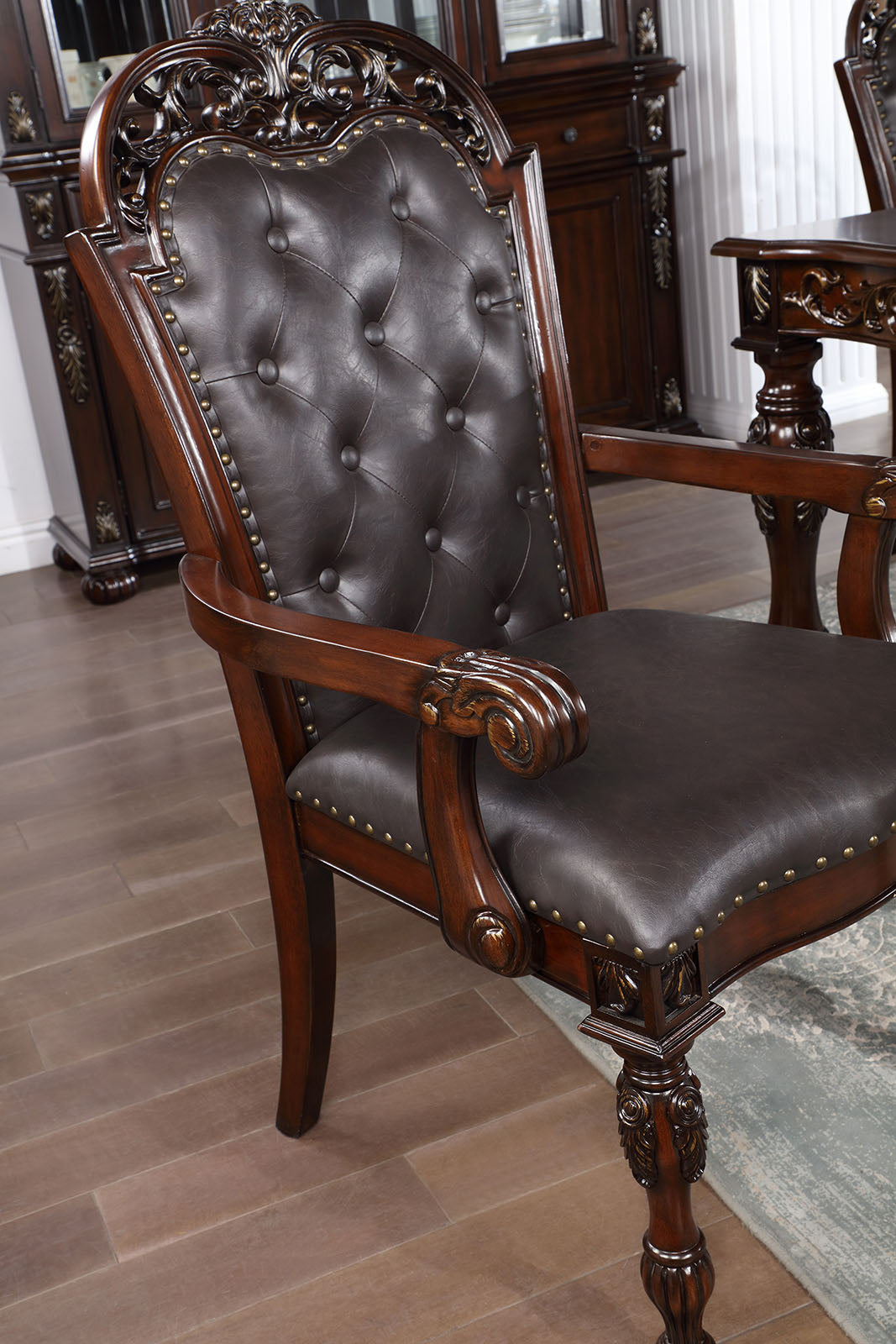 Nouvelle Brown Cherry/Espresso Arm chair