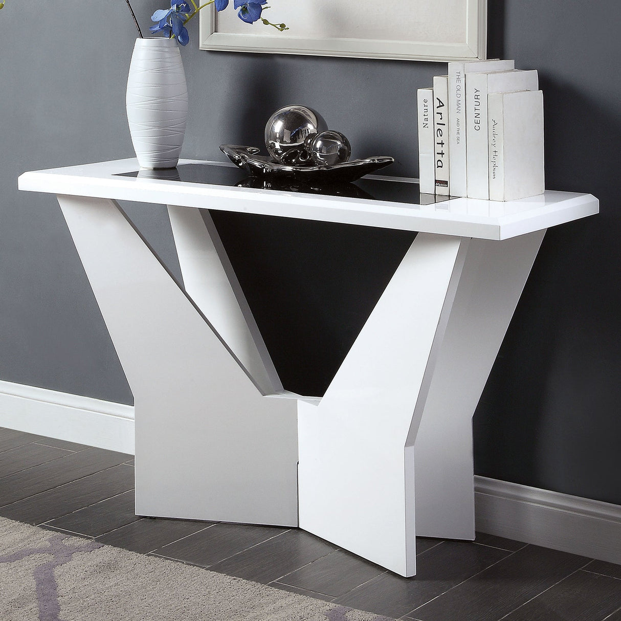 Dubendorf White Sofa Table