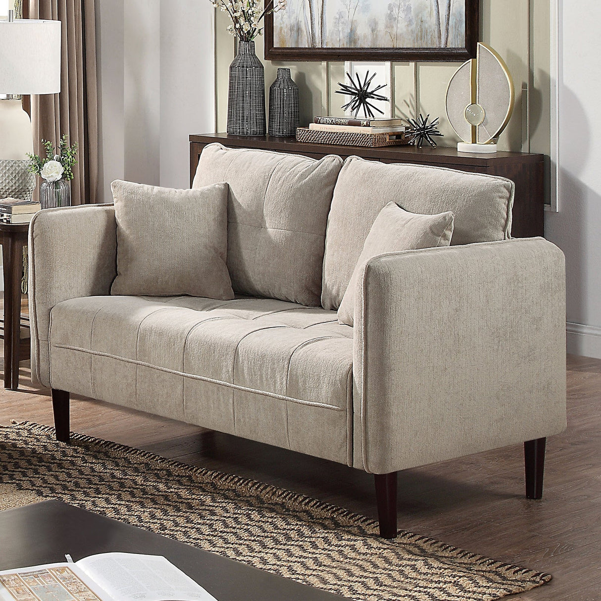 Lynda Light Gray Loveseat