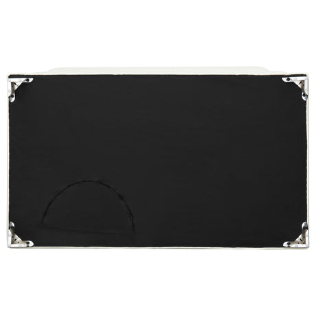 Chaviano Pearl White Tufted Upholstered Loveseat by Coaster at Eve Furniture