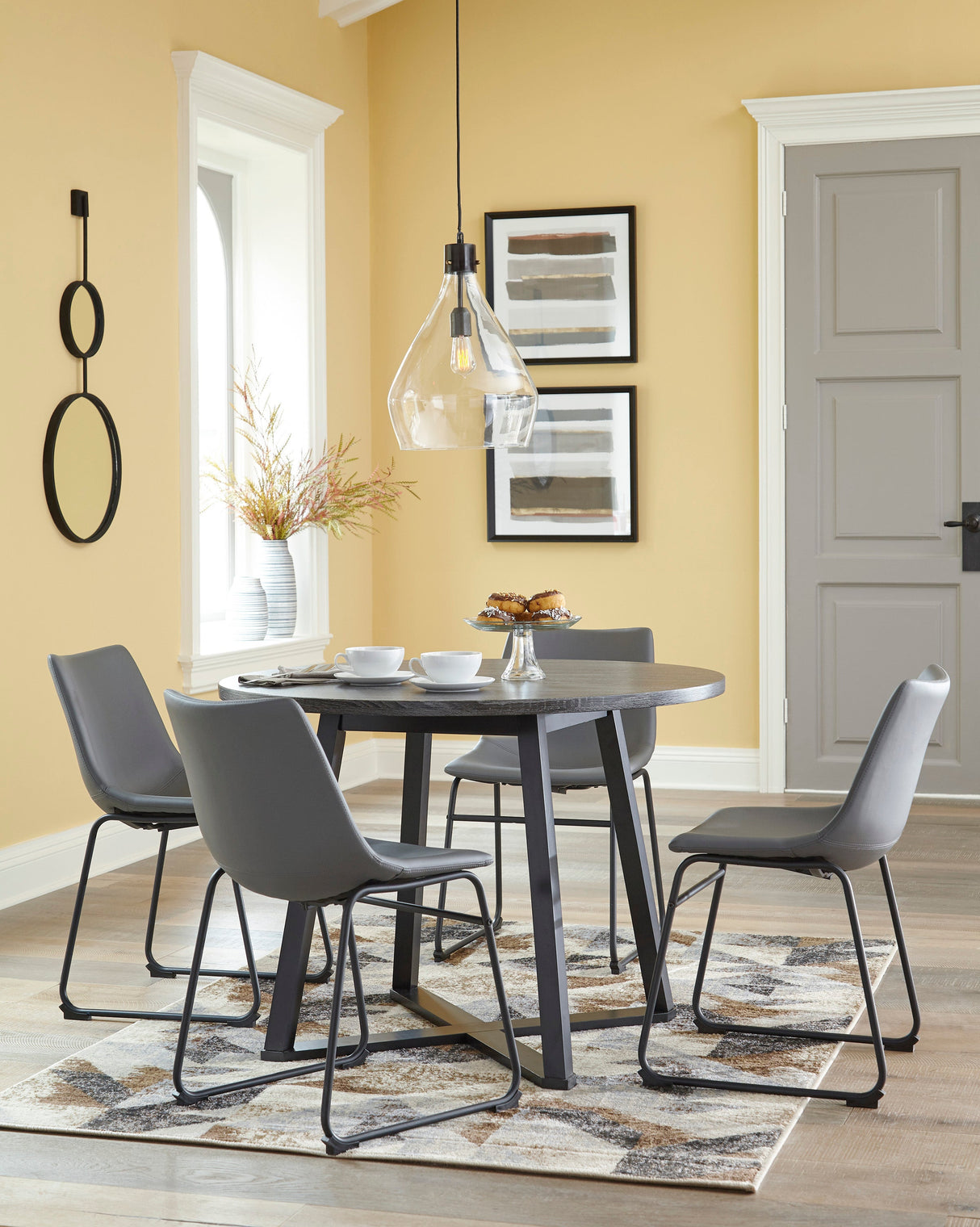 Centiar Gray/Gray 5-Piece Round Dining Set