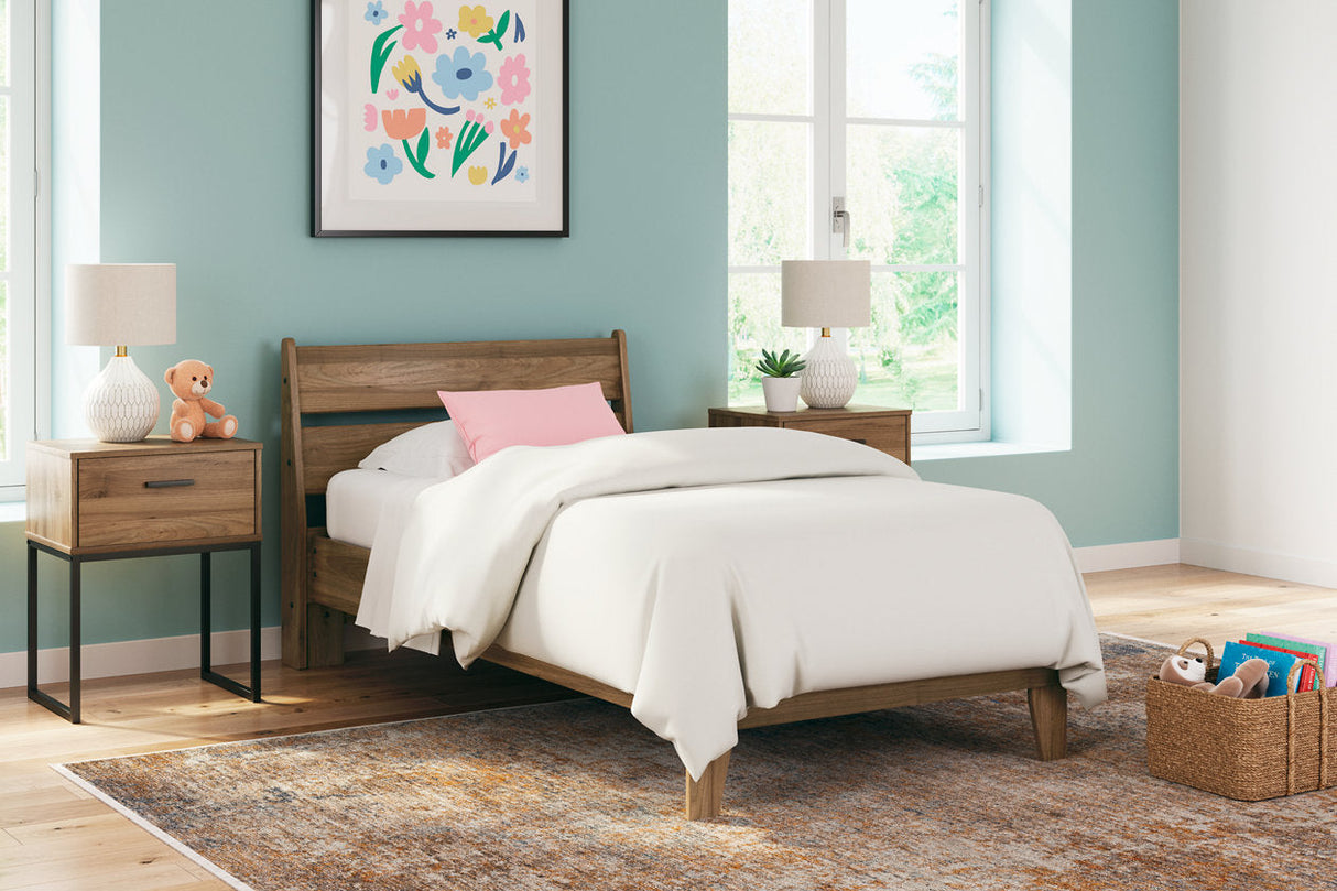 Deanlow Honey Youth Platform Bedroom Set by Ashley at Eve Furniture