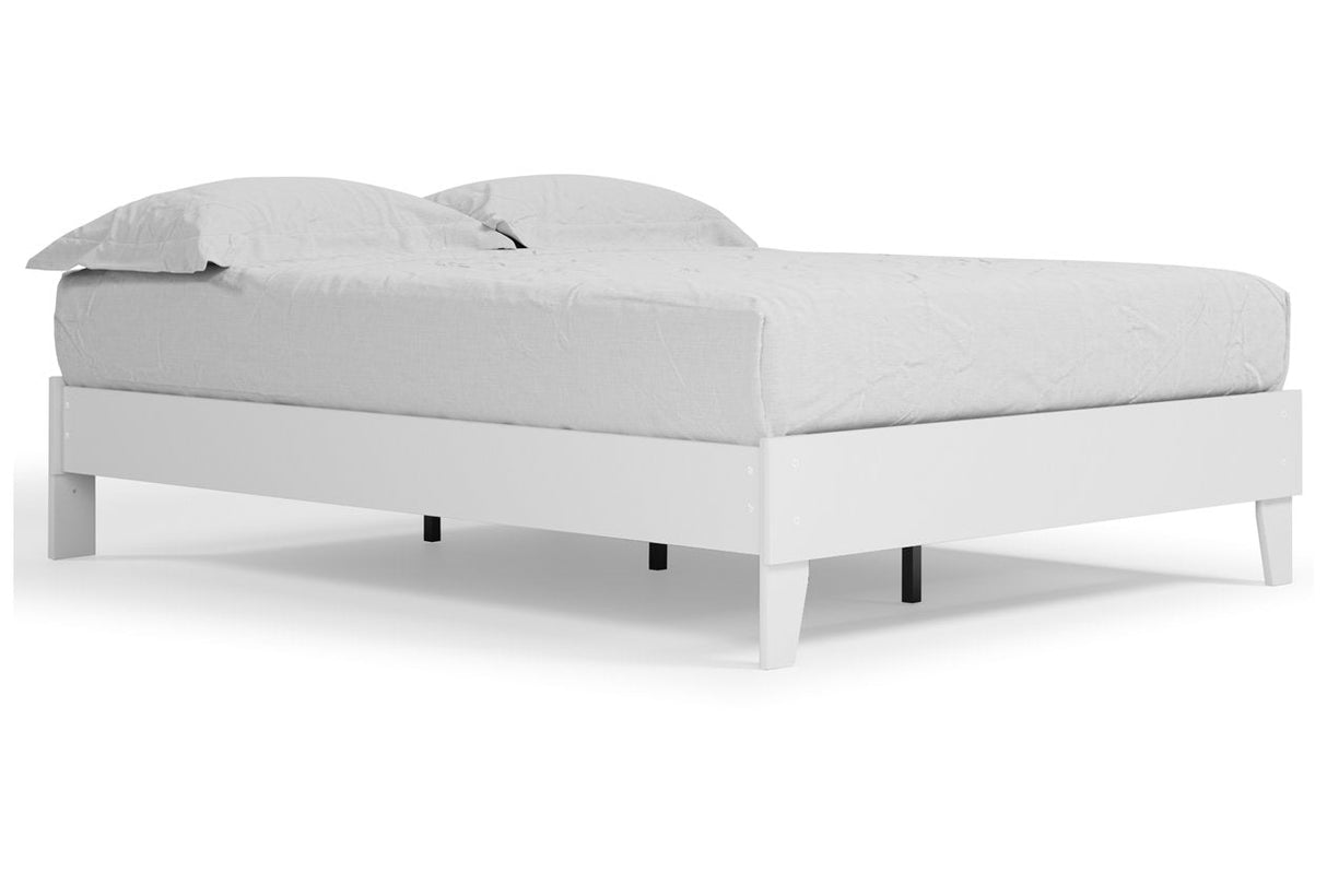 Piperton White Queen Platform Bed