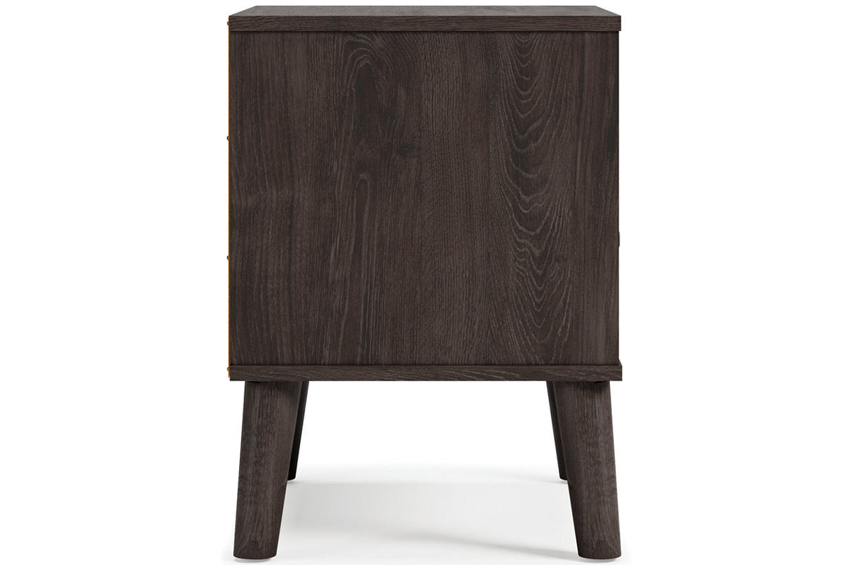 Piperton Two-tone Brown/Black Nightstand