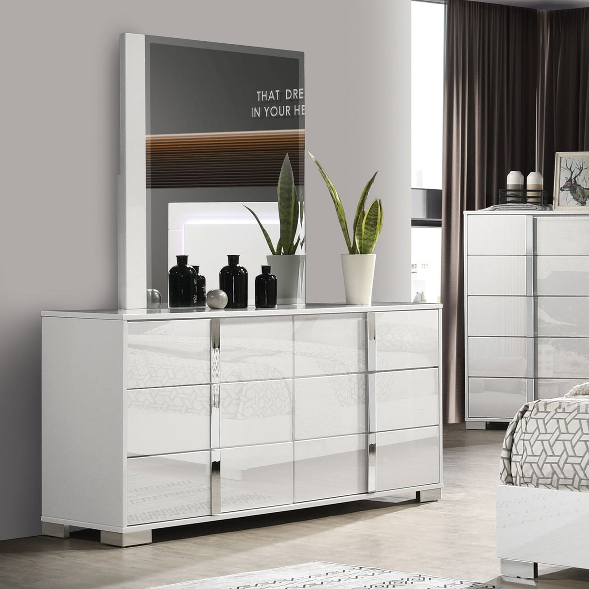 Sinistra White Dresser