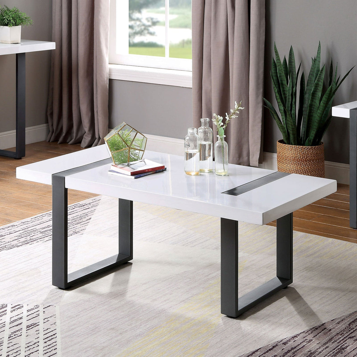 Eimear White/Black Coffee Table