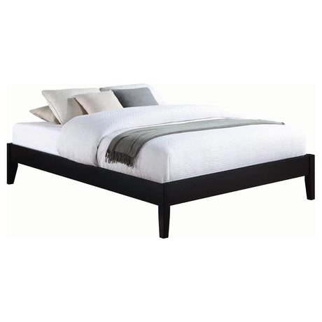 Hounslow Black Platform Eastern King Bed by Coaster at Eve Furniture