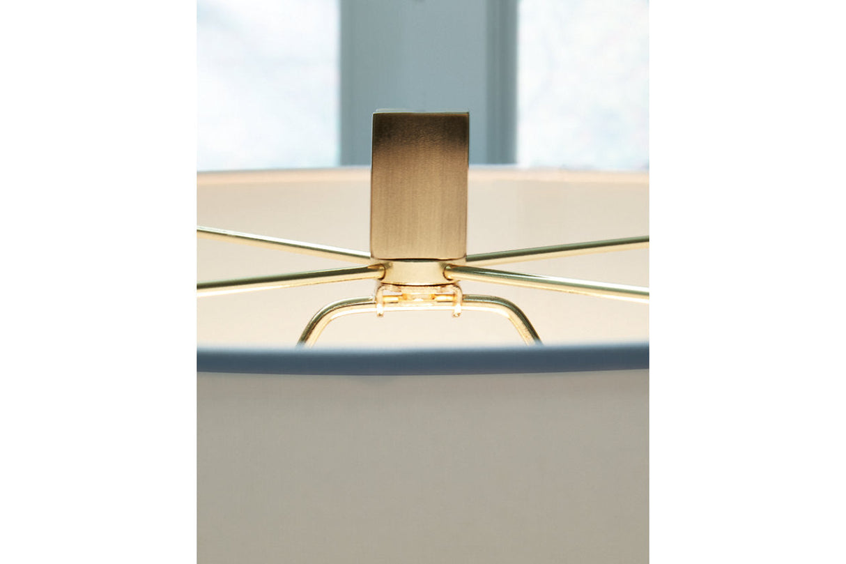 Teelsen Clear/Gold Finish Table Lamp