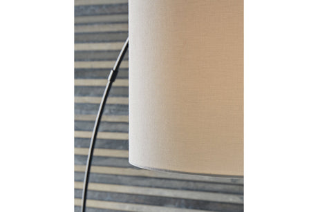 Veergate Black Arc Lamp