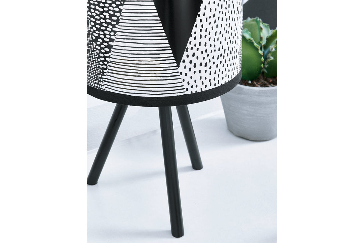 Manu White/Black Table Lamp