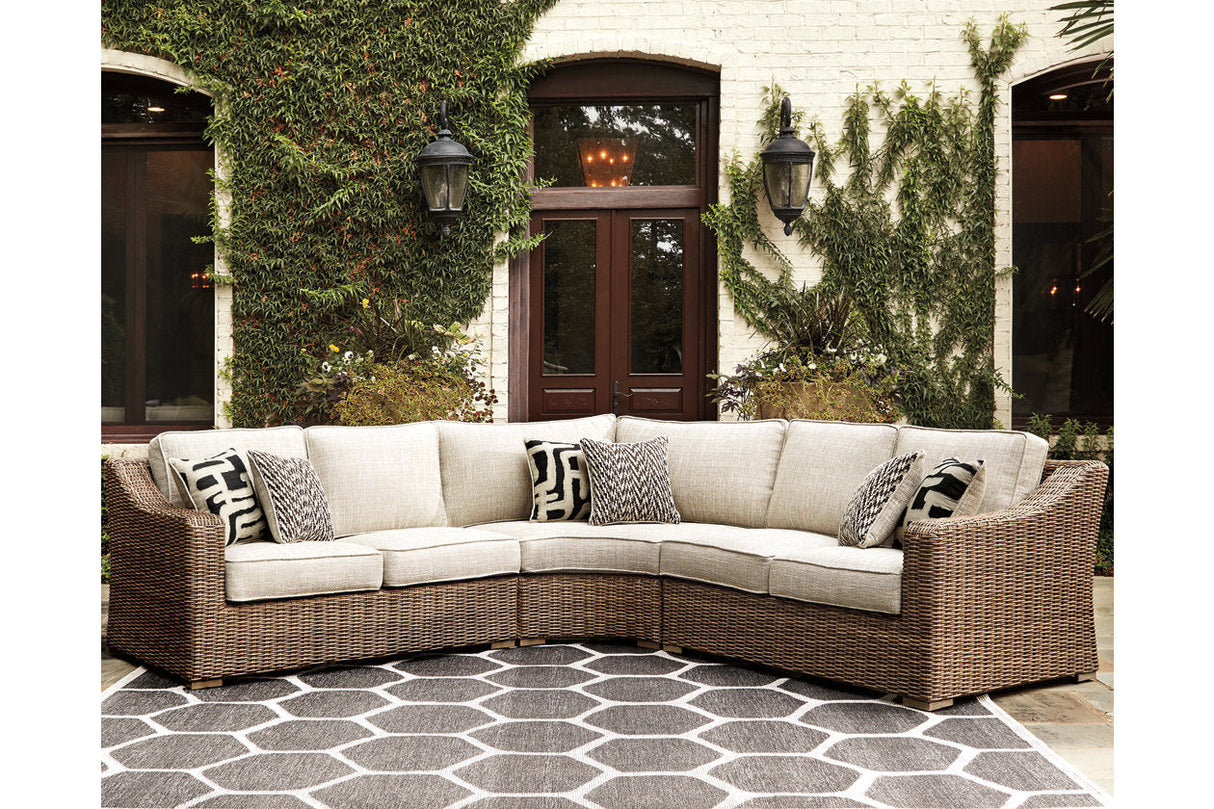 Beachcroft Beige 3-Piece Outdoor Seating Set