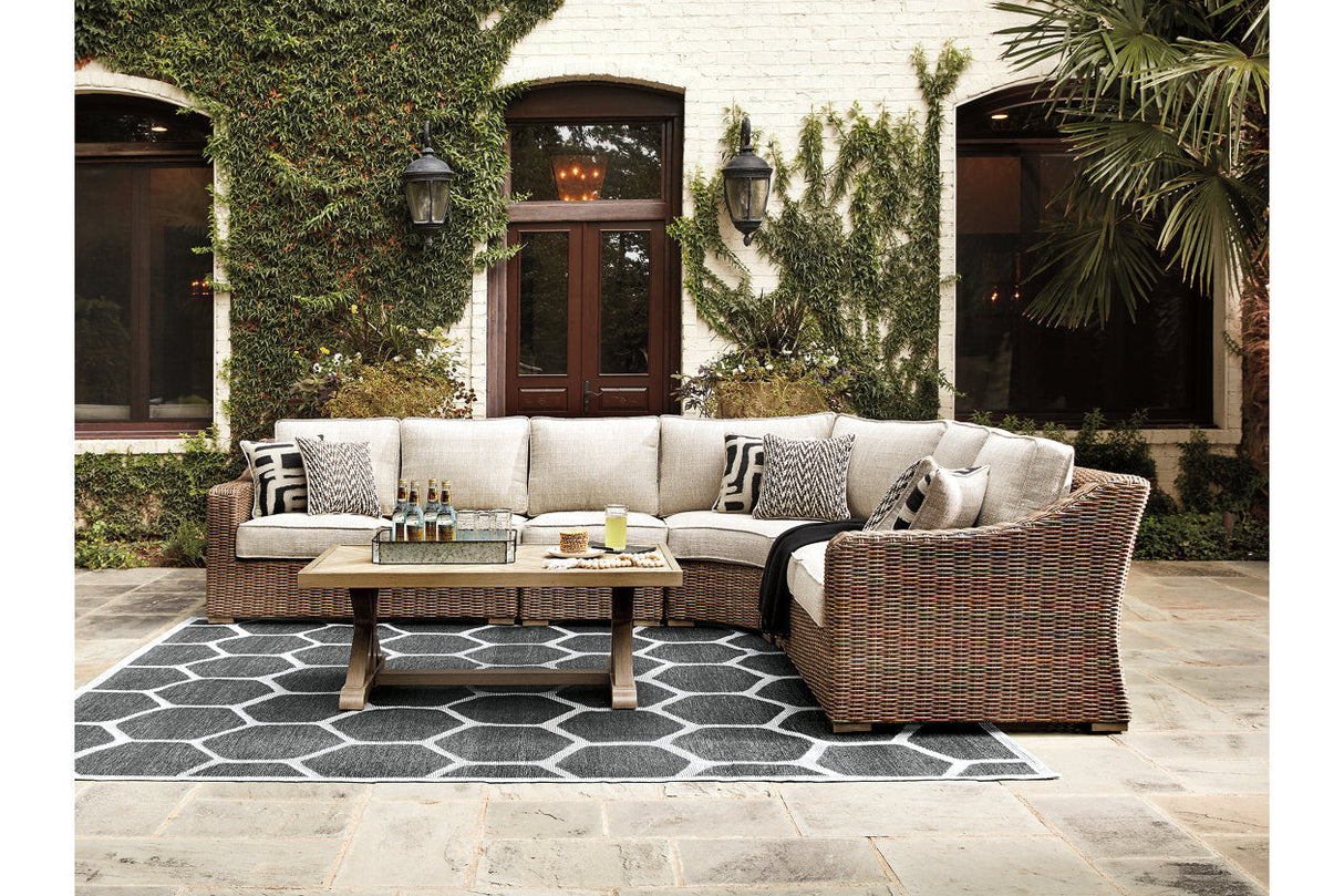 Beachcroft Beige 4-Piece Outdoor Seating Set