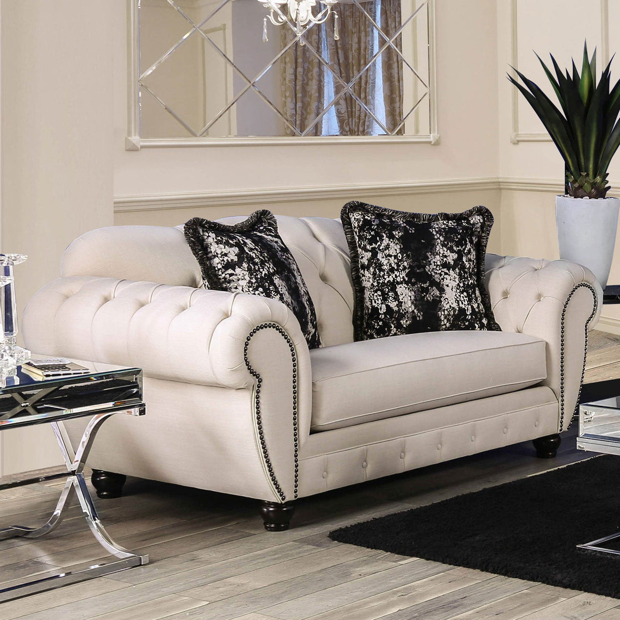 Gilda Beige/Black Loveseat