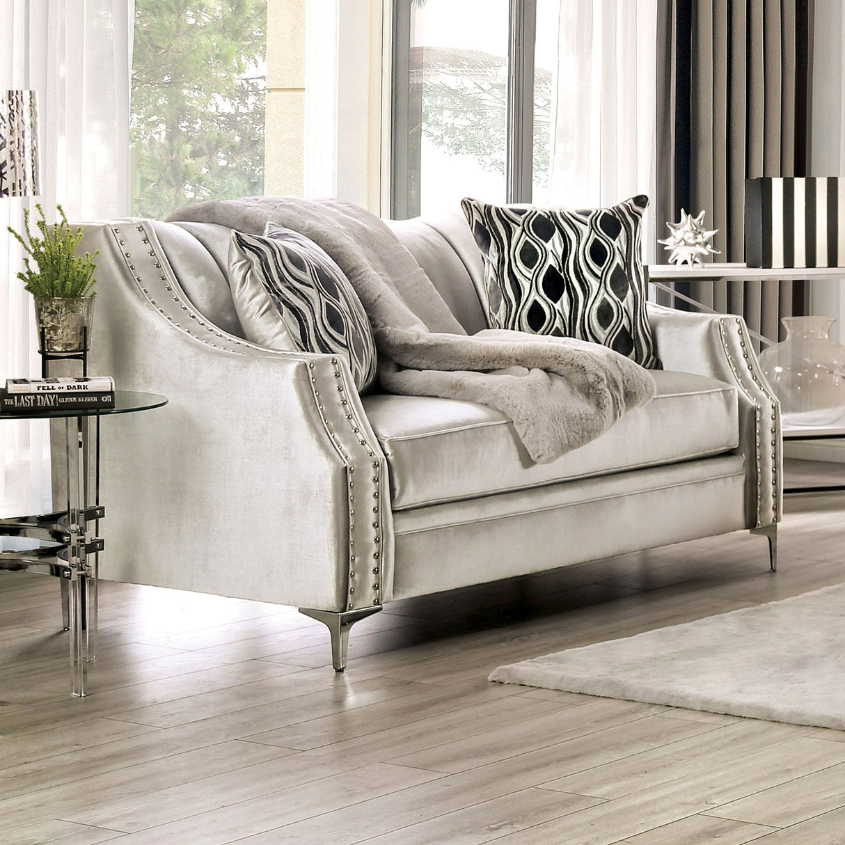 Elicia Silver Loveseat