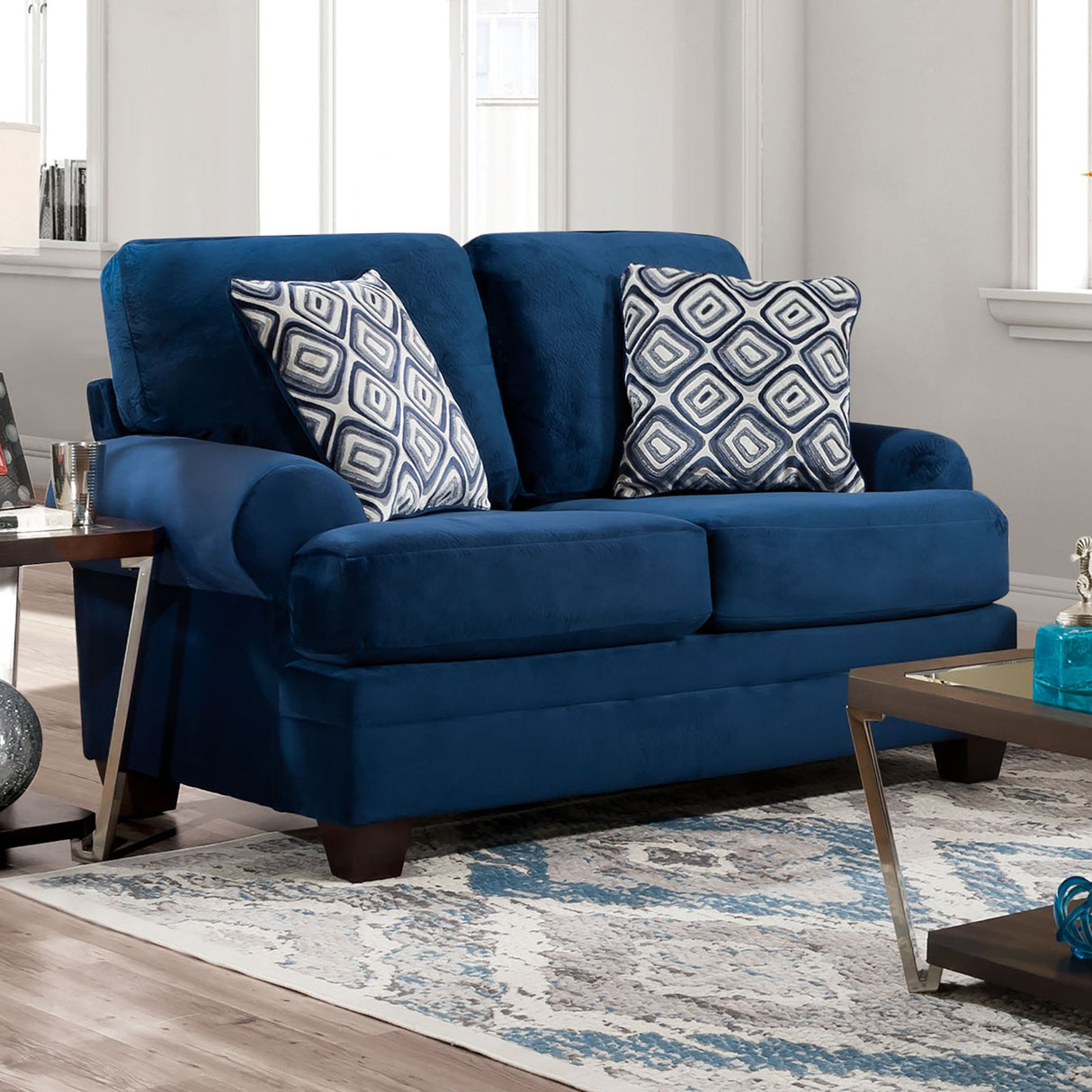 Waldstone Navy Loveseat