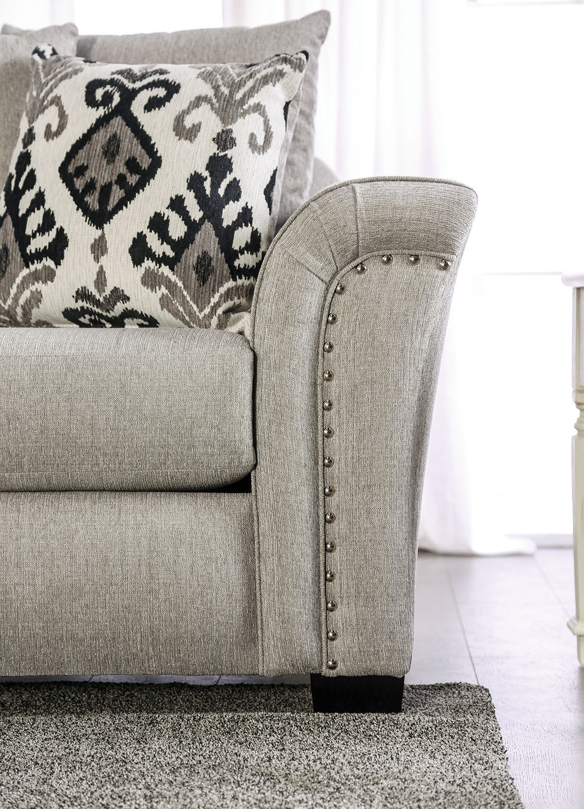 Belsize Light Taupe/Black Loveseat