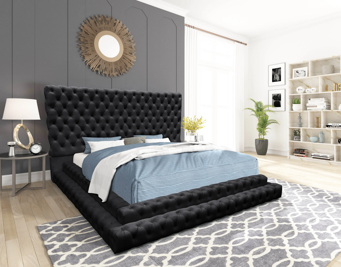 KIKI Black Platform Queen Bed