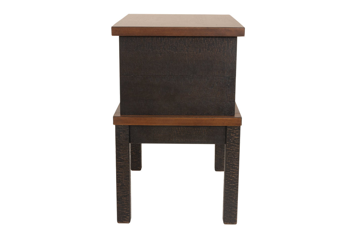 Stanah Two-tone Chairside End Table with USB Ports & Outlets