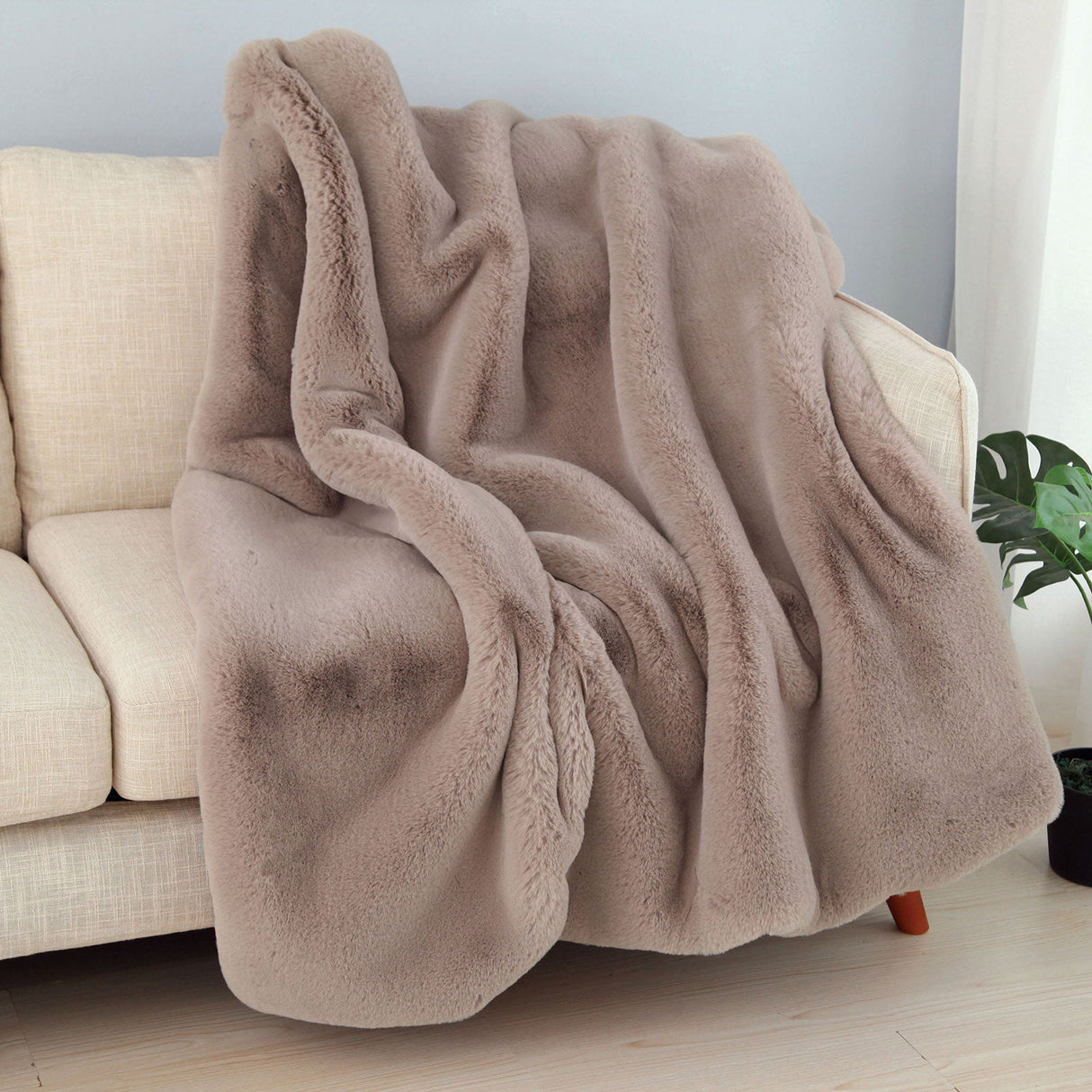 Caparica Blush Throw Blanket