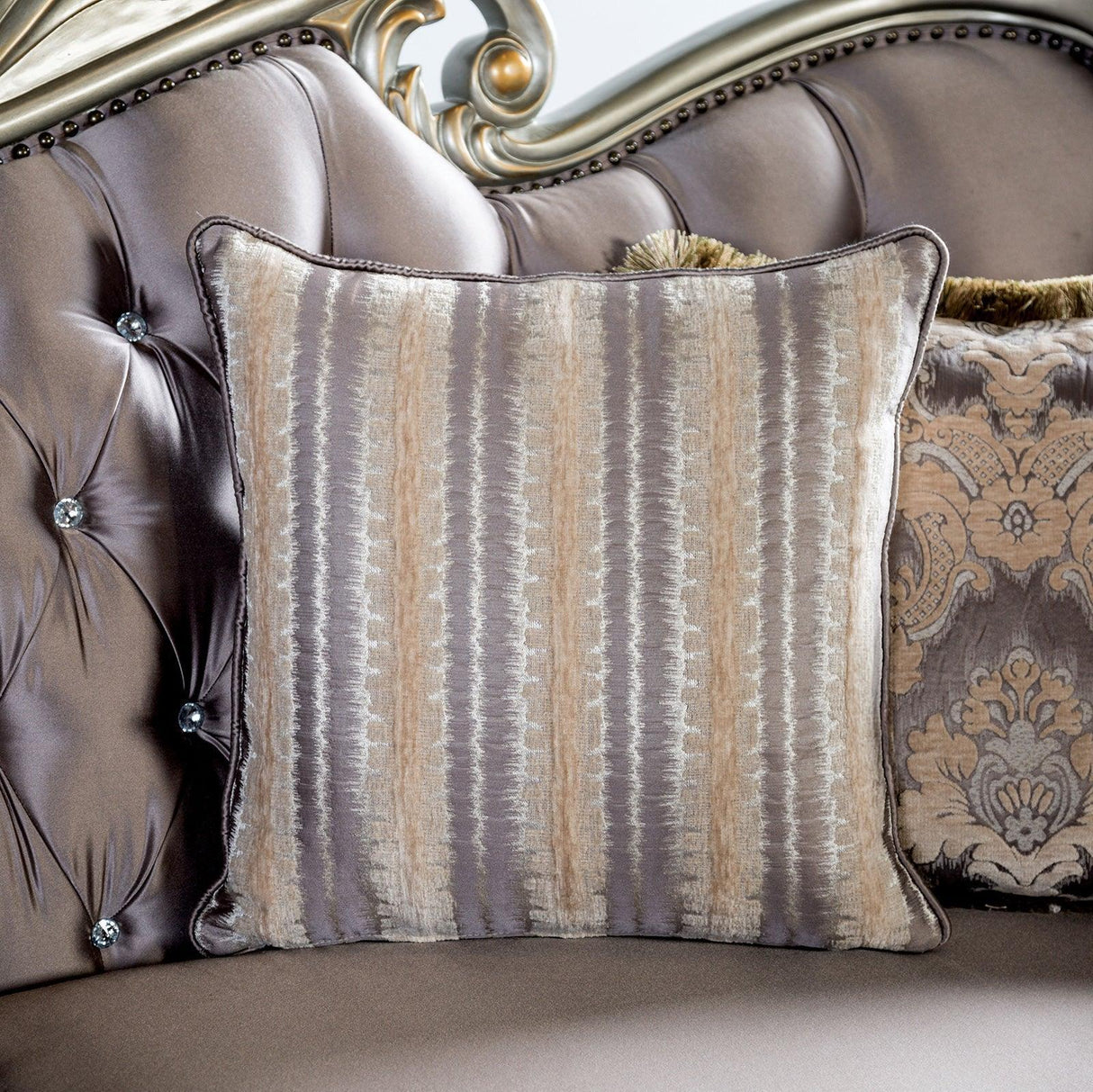 Albacete Champagne/Purple Loveseat by Furniture of America at Eve Furniture
