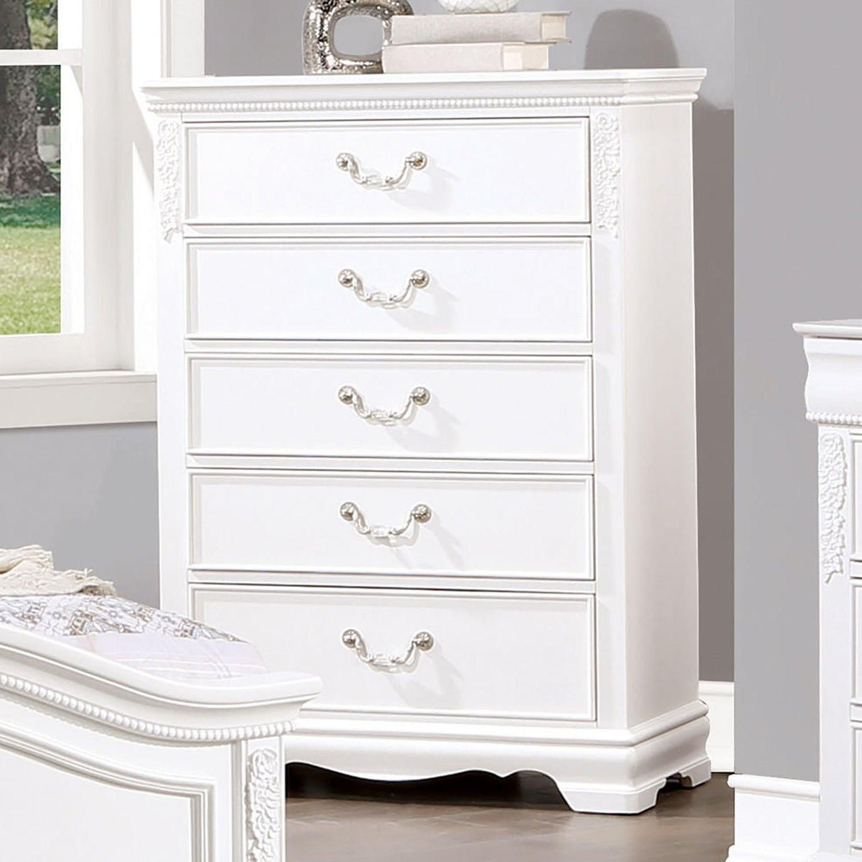 Alecia White Chest by Furniture of America at Eve Furniture