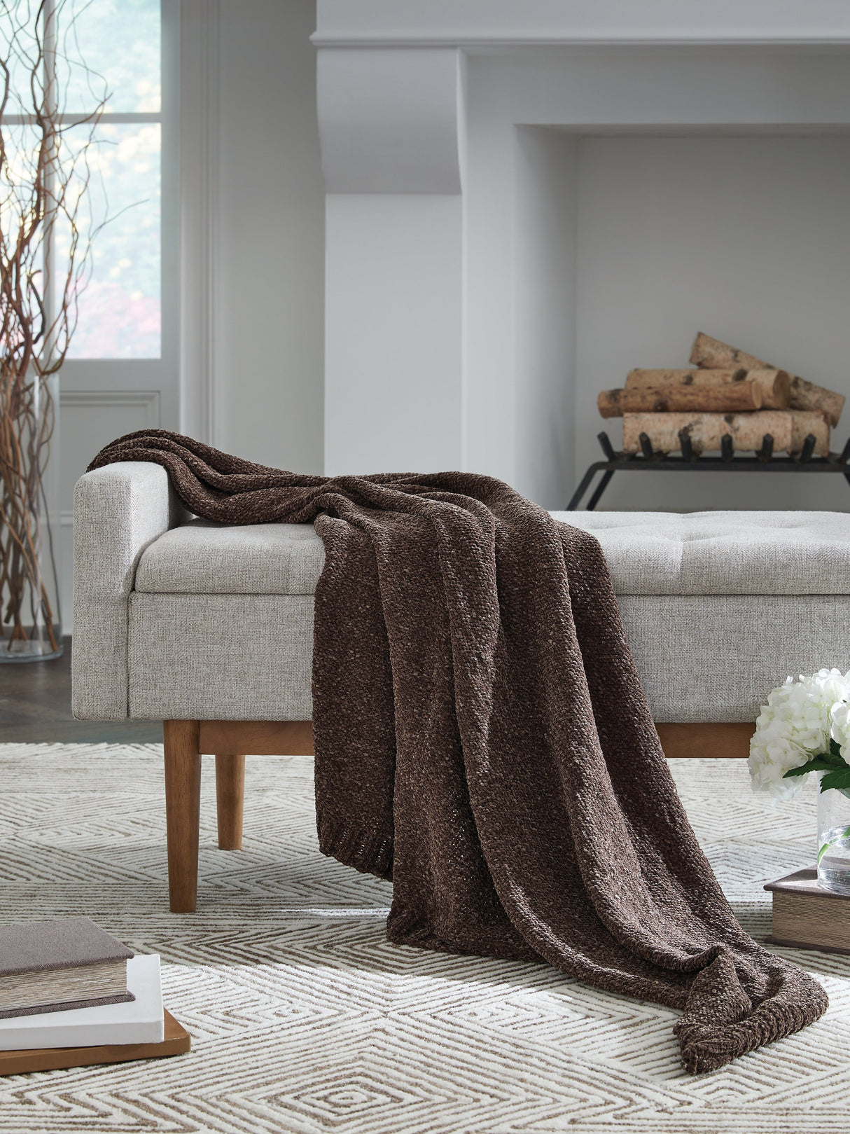 Anawood Brown Throw (Set of 3) by Ashley at Eve Furniture