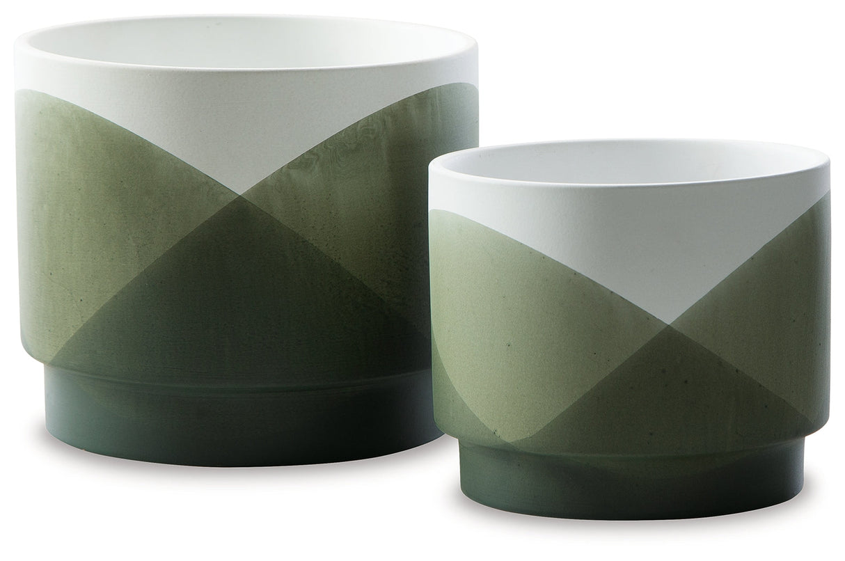 Ardenridge Green/White Planter by ASHLEY FURNITURE at Eve Furniture