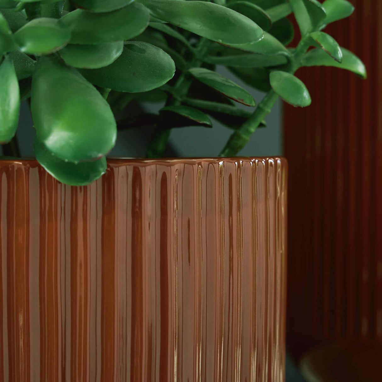Avalyah Burnt Umber Vase by Ashley at Eve Furniture