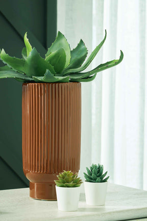 Avalyah Burnt Umber Vase by Ashley at Eve Furniture