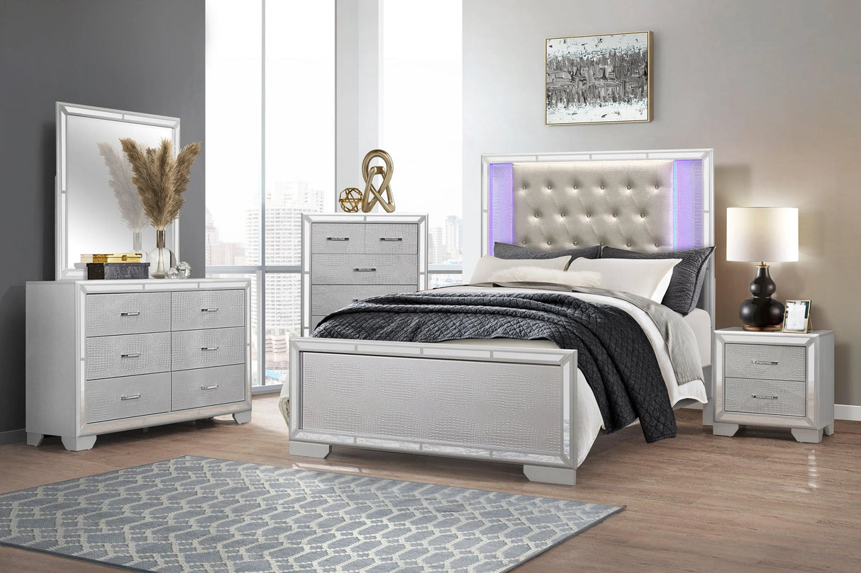 Aveline Silver Mirror (Mirror Only) by Homelegance at Eve Furniture