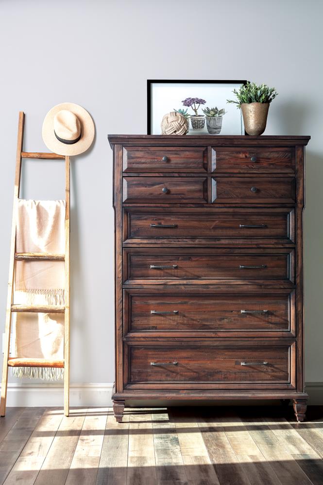 Avenue Weathered Burnished Brown 8-Drawer Chest