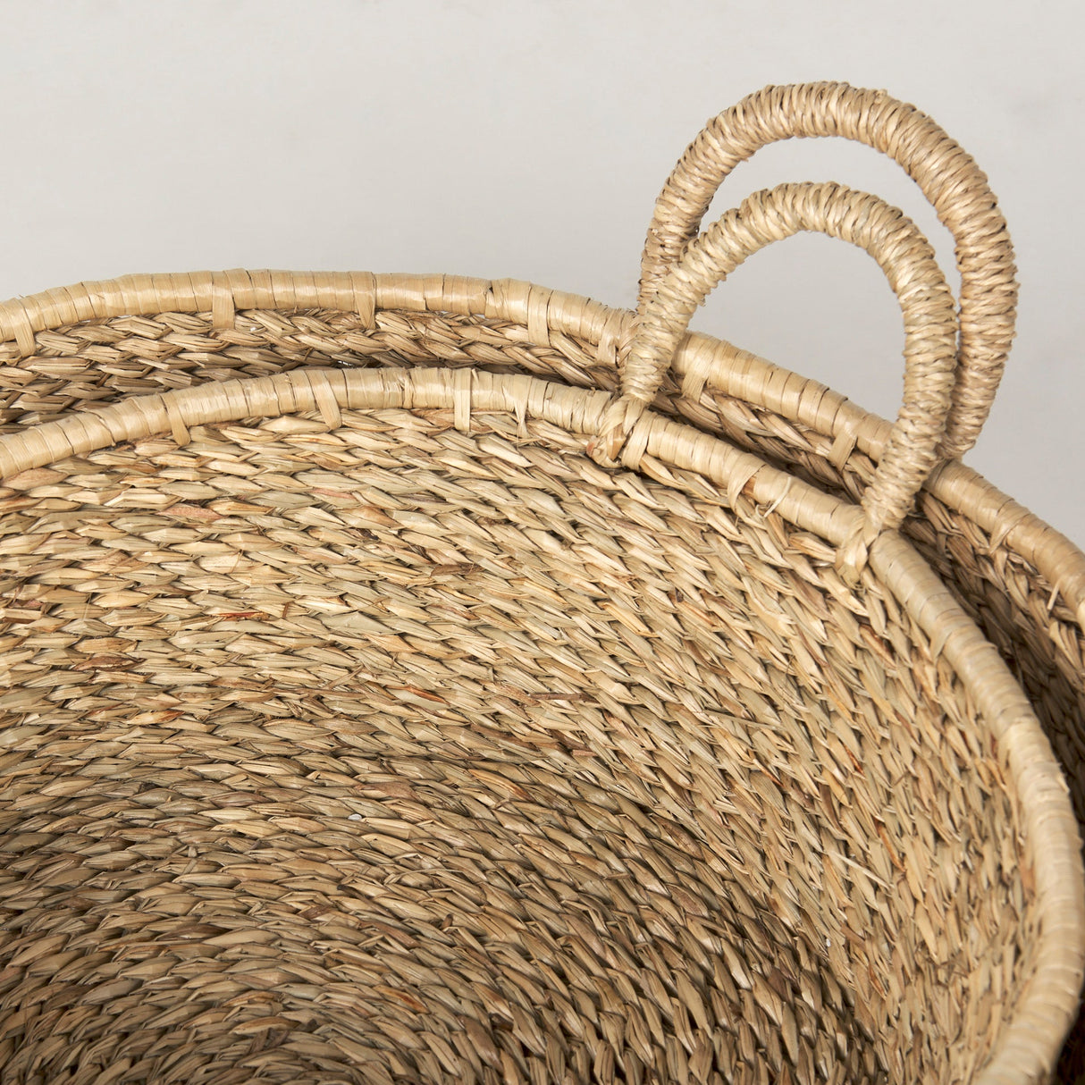 Ayanna Set of 2 Deep Nesting Seagrass Baskets w/ Handles by Mercana at Eve Furniture