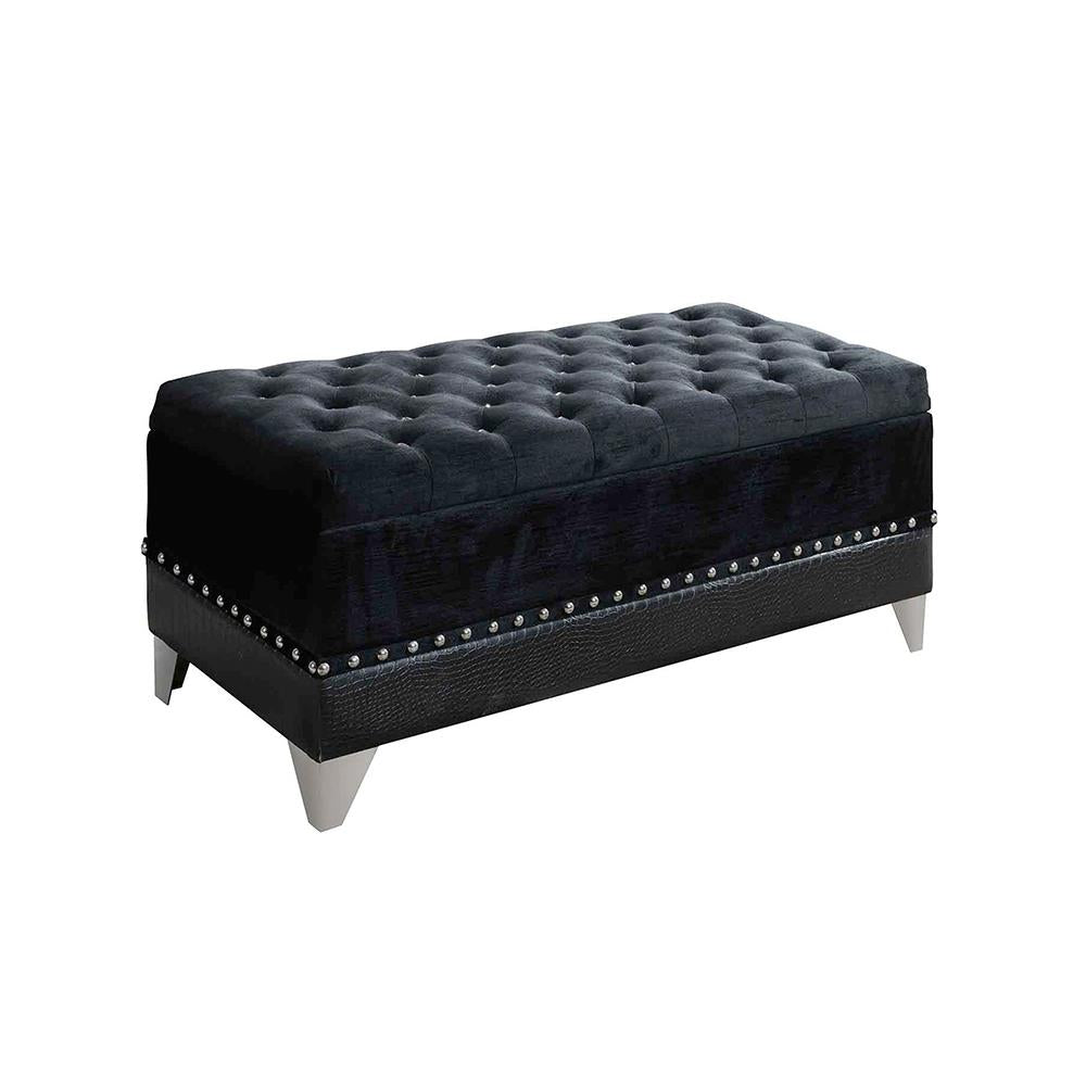 Barzini Black Tufted Rectangular Trunk with Nailhead