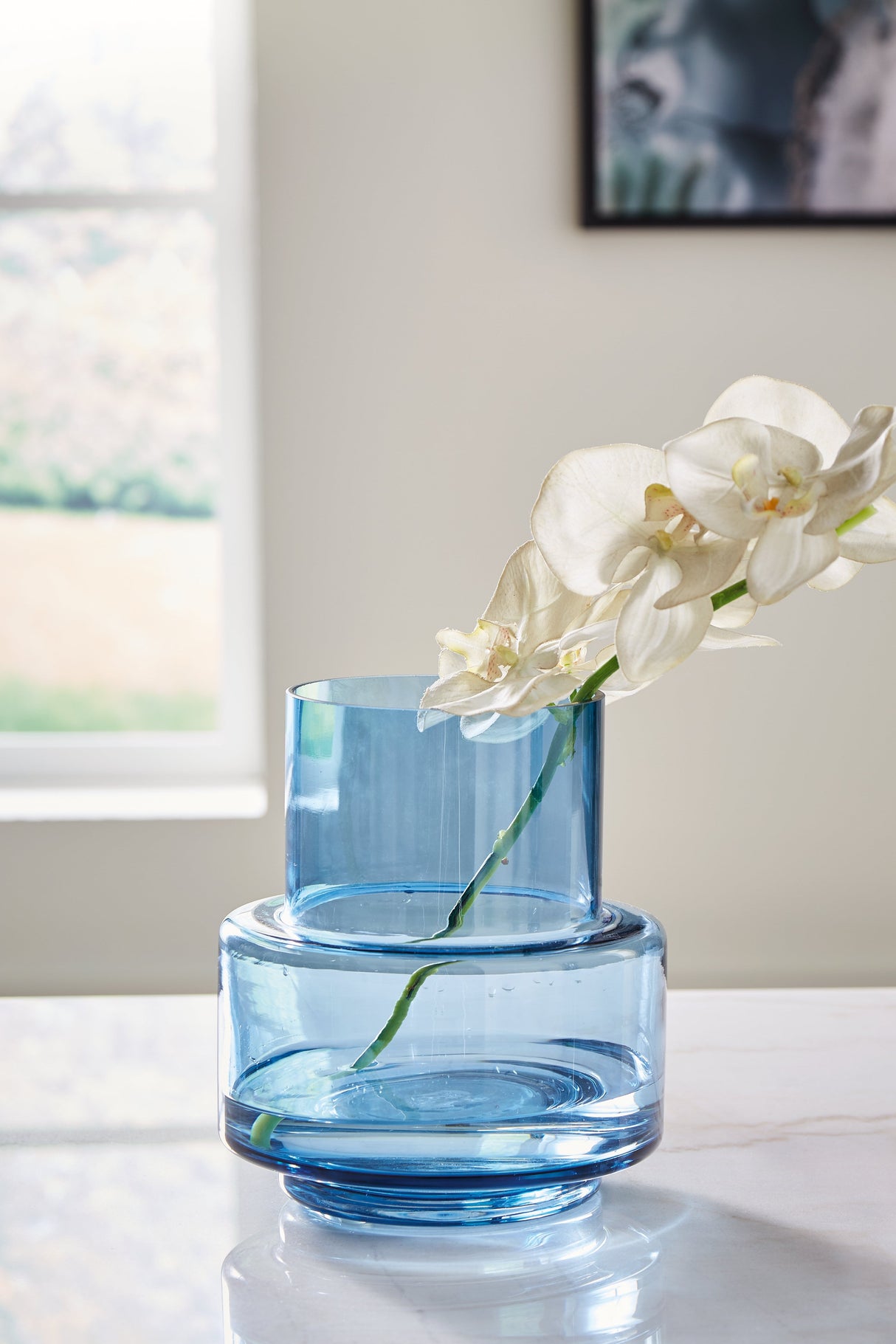 Bealen Dark Blue Vase by ASHLEY FURNITURE at Eve Furniture