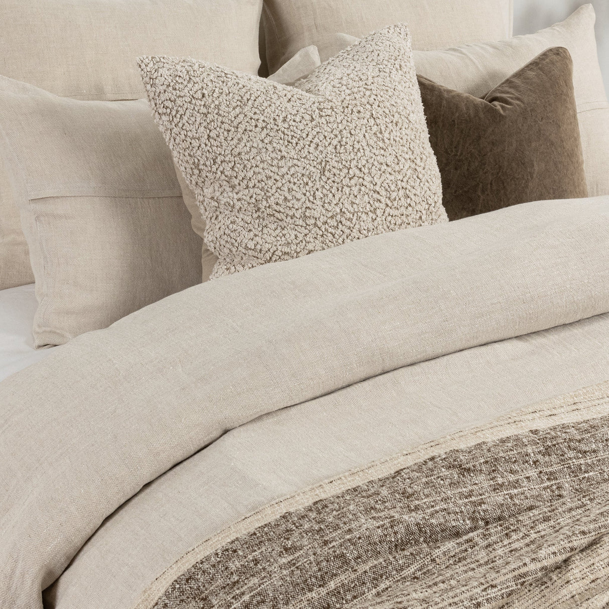Beaumont Linen Duvet Collection by Classic Home at Eve Furniture