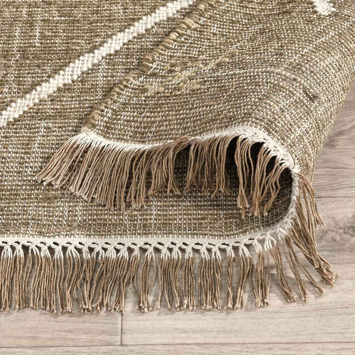 Belfast Caviar Khaki Multi Rug by Classic Home at Eve Furniture
