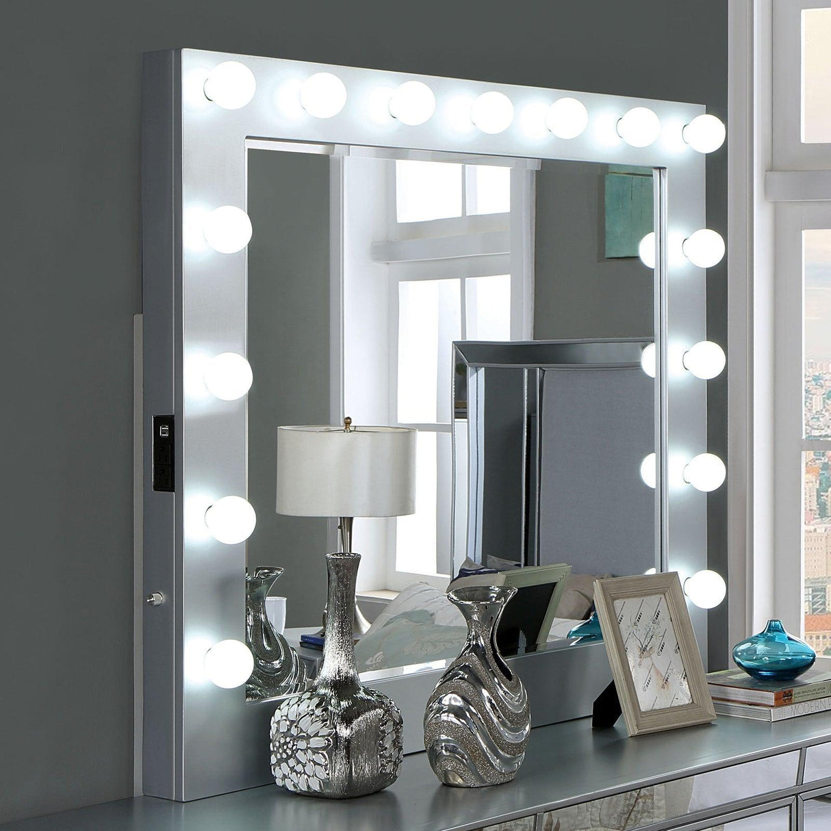Belladonna Silver Mirror by Furniture of America at Eve Furniture