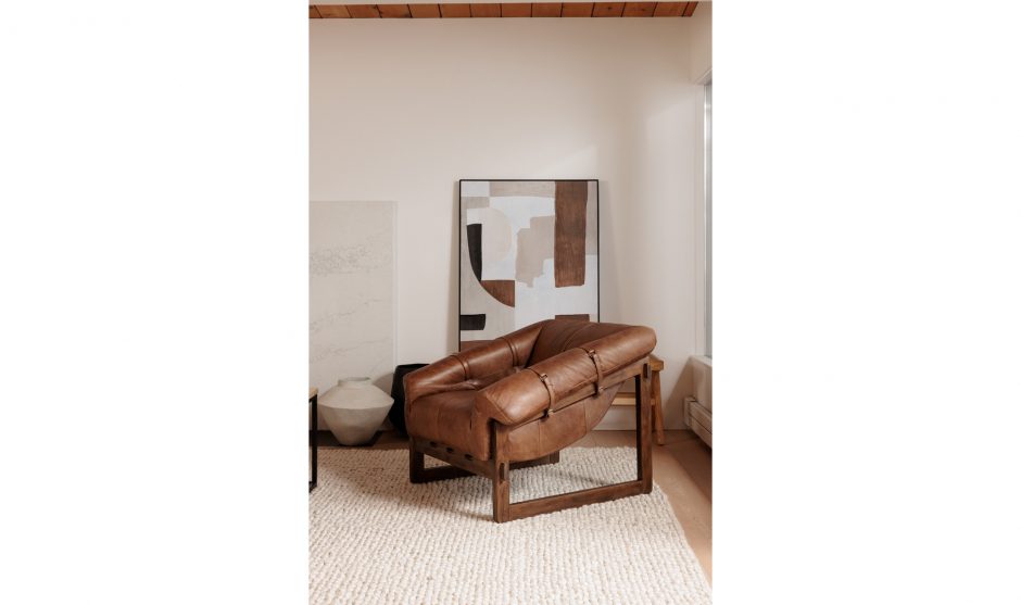 Bellos Accent Chair by Moe's Home at Eve Furniture