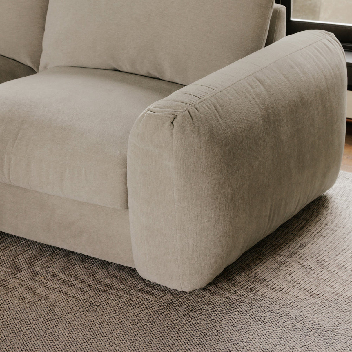 Berga Pebble Left Sectional by Moe's Home at Eve Furniture