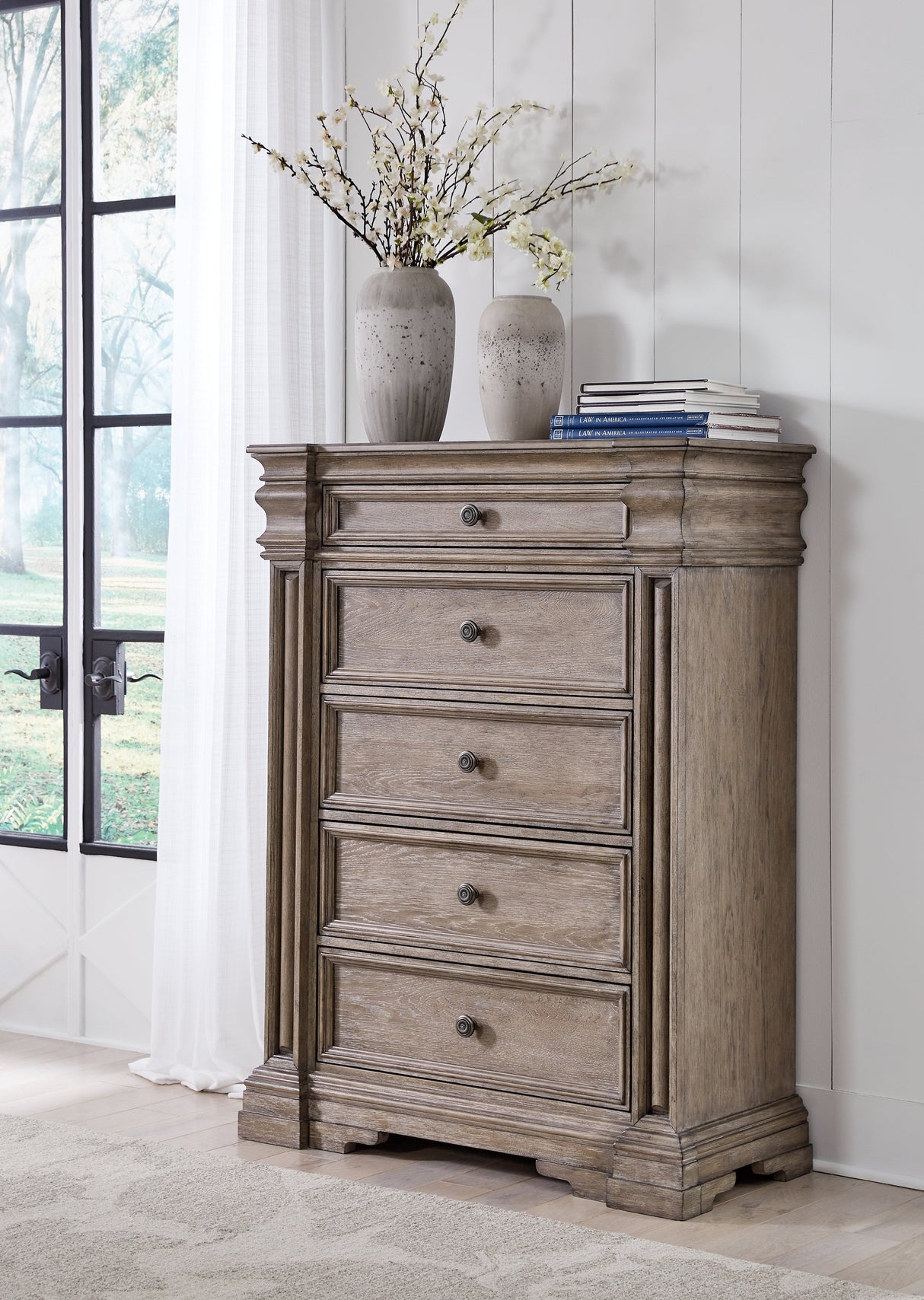 Blairhurst Light Grayish Brown Chest of Drawers